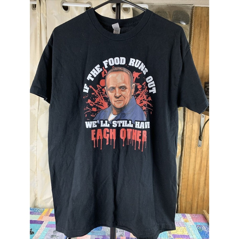 Gildan “if the Food Runs Out” Men's Large T Shirt Hannibal Lecter - Picture 1 of 5